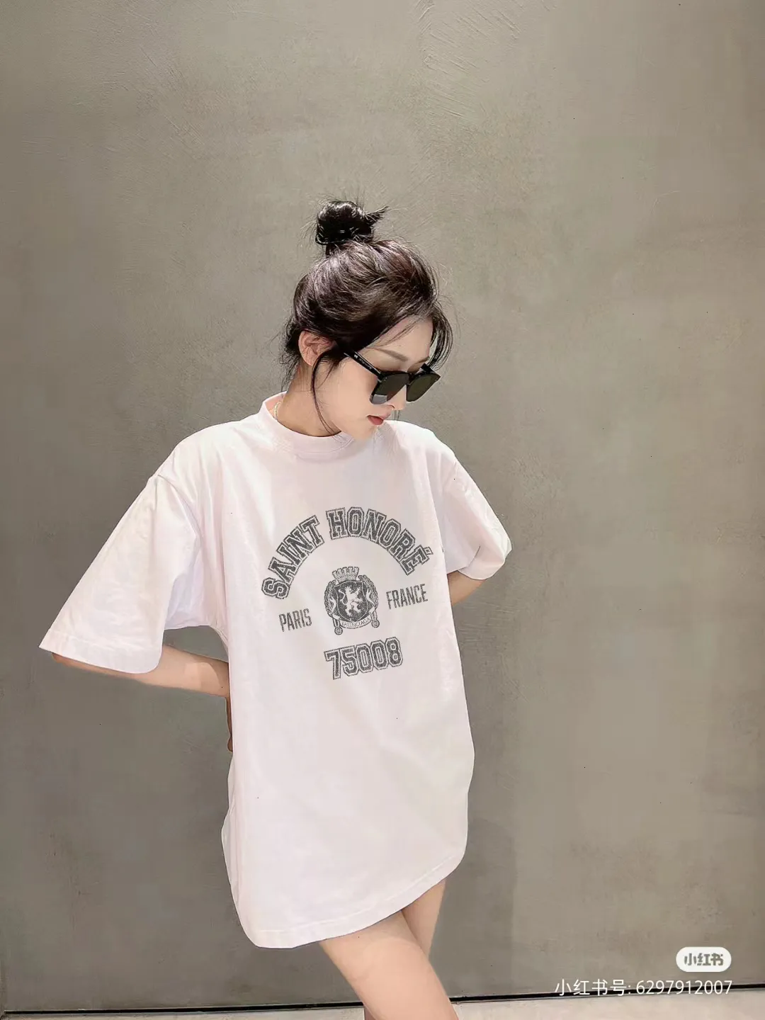 P80✨🔥 BALENCIAGA Paris lettering printed short-sleeved T-shirt, custom-woven and dyed 280g combed cotton heavyweight fabric, zero color difference in thread, perfect details, different from the current version on the market, welcome to compare, Same Style for men and women, must-sell in the picture above Color: White Black Size: 1 2 3 4